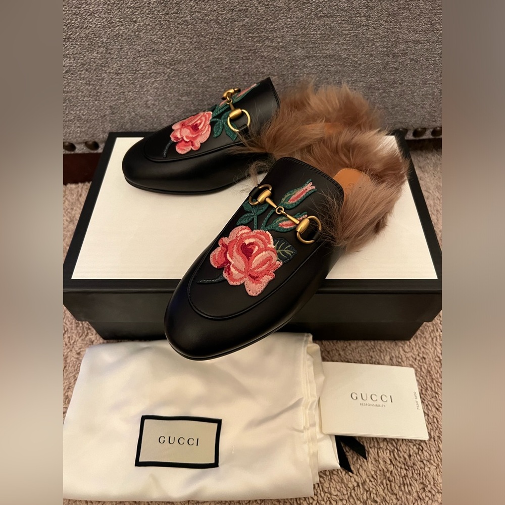New Gucci Princetown Horsebit fur Mules Lined black Embroidered Flower size 35 - Picture 13 of 14